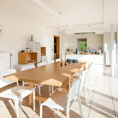 Luxurious With Pool And Sauna, And Very Suitable For Culinary Workshops!